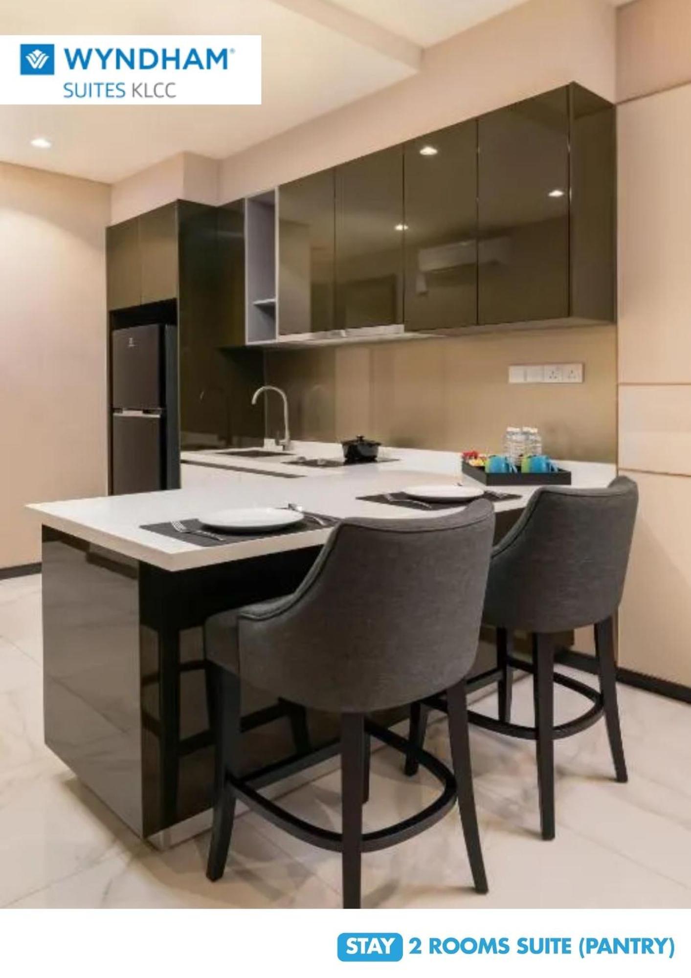 Wyndham Suites Klcc Kuala Lumpur Room photo A wet kitchen in a condominium in Malaysia